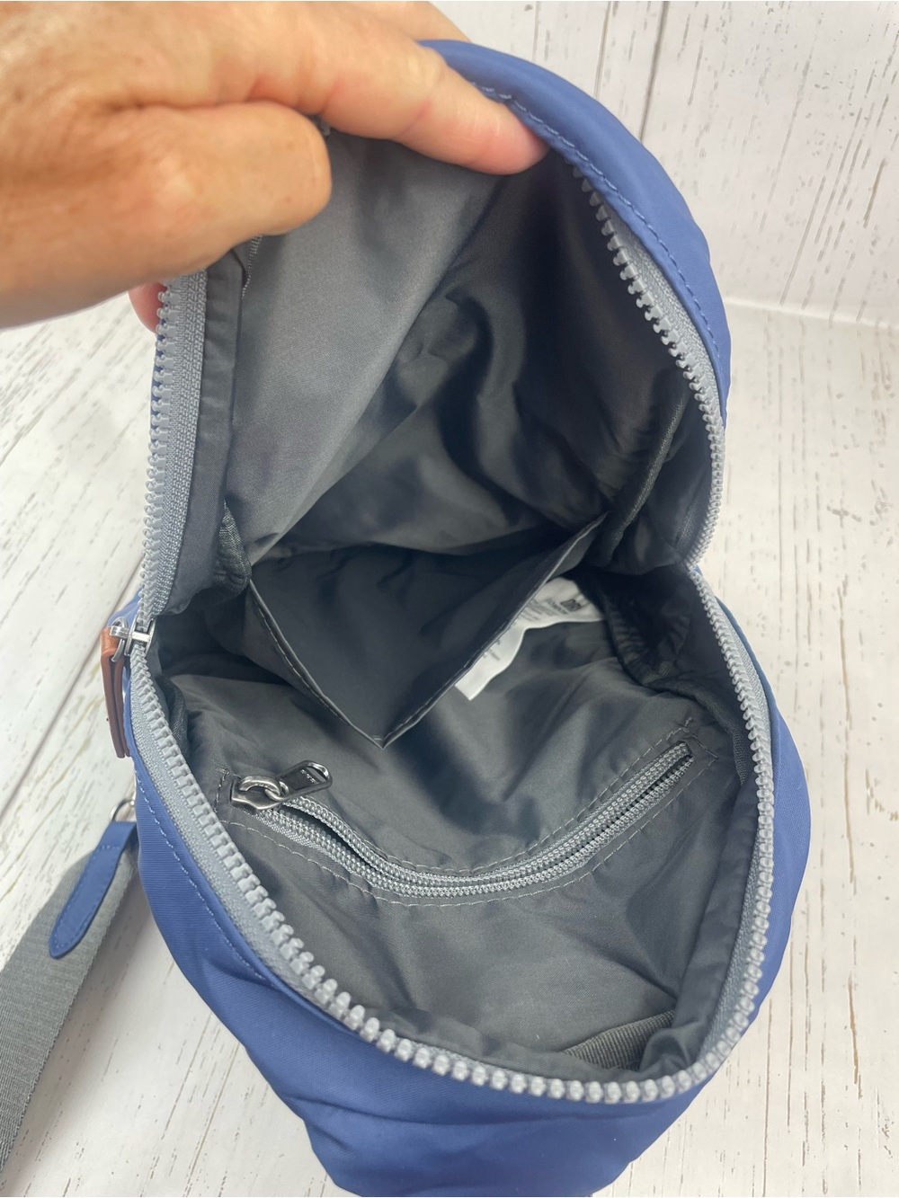 ORI LONDON Willesden Sling Bag *Burnt Blue - Picture 9 of 16
